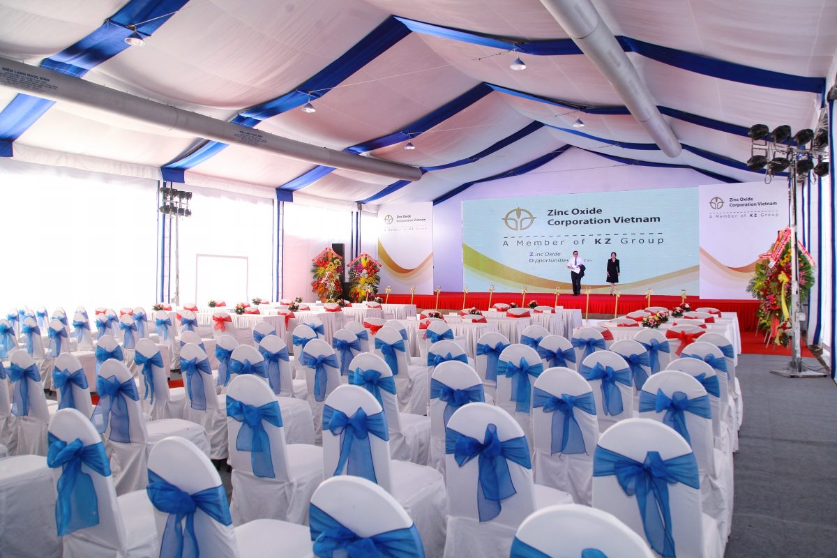 NHA BAT KHONG GIAN METROFORM 1200x800